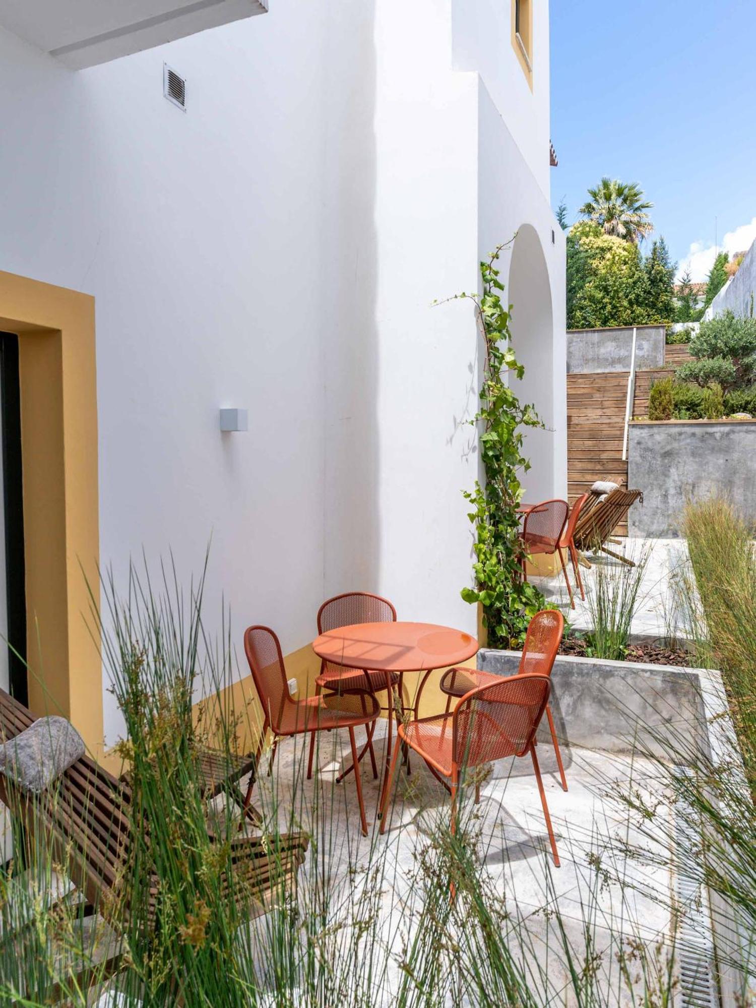 Limehome Evora Rua De Machede 61 Bagian luar foto
