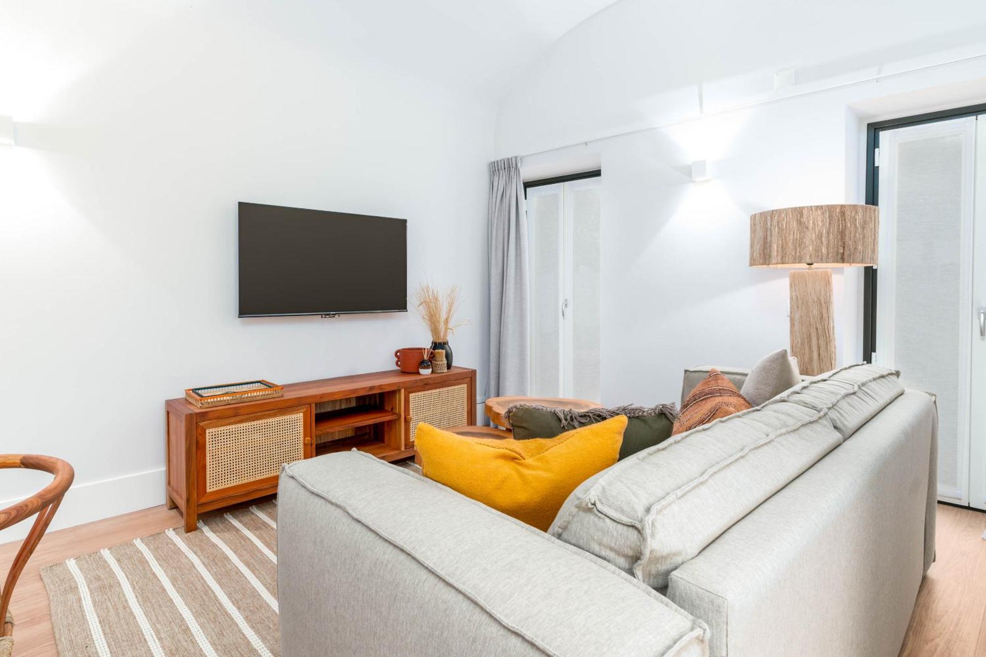 Limehome Evora Rua De Machede 61 Ruang foto