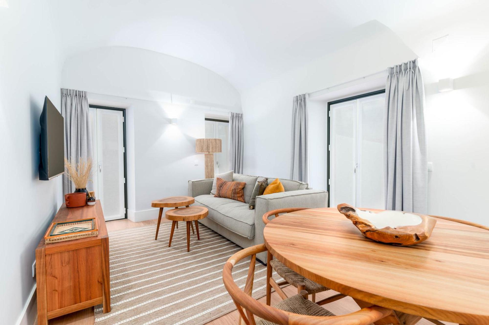 Limehome Evora Rua De Machede 61 Bagian luar foto