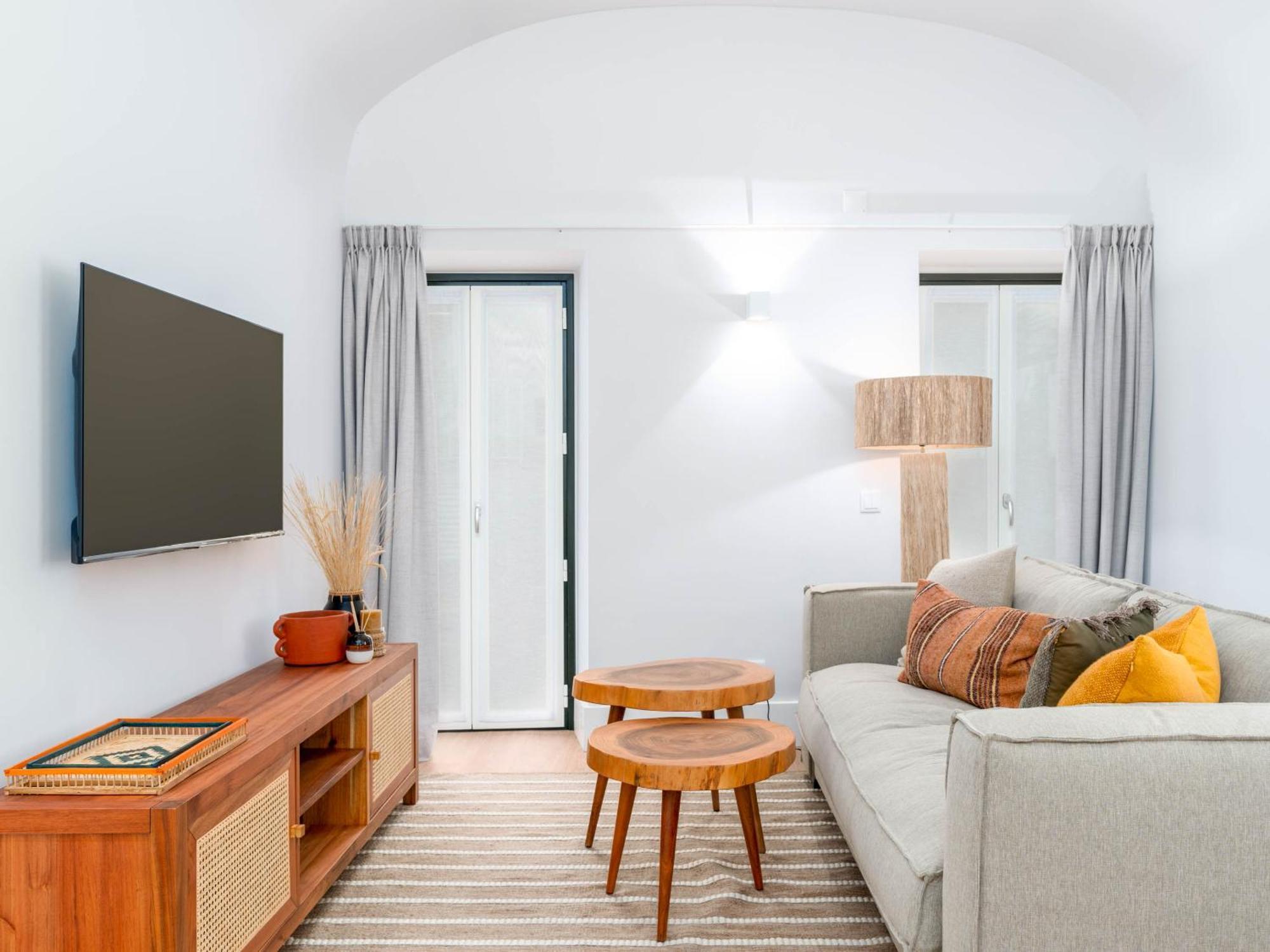 Limehome Evora Rua De Machede 61 Bagian luar foto